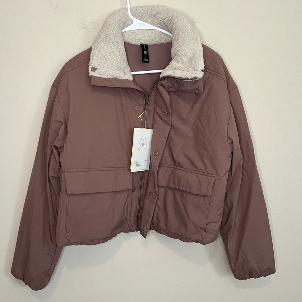 NWT All In Motion Mid-Weight Puffer Jacket Size L - Picture 12 of 12